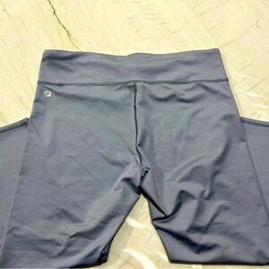 Fabletics size L leggings yoga